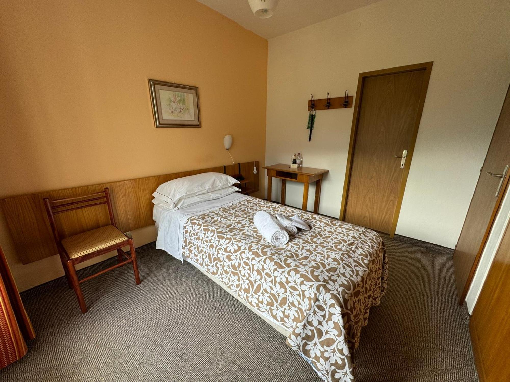 Garden Hotel Bellariva Molveno Chambre photo